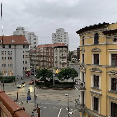 Klimatyczny W Sercu Wroclawia شقة