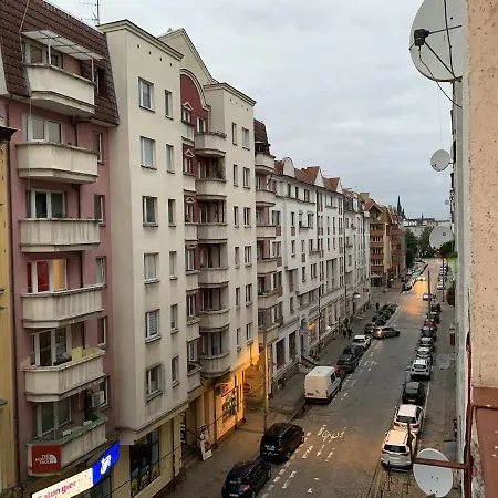 Klimatyczny W Sercu Wroclawia شقة