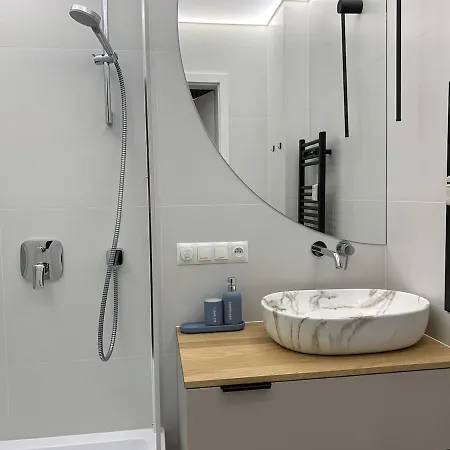 Klimatyczny W Sercu Wroclawia Apartman